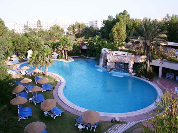 Tunisia Lodge Interdit aux célibataires