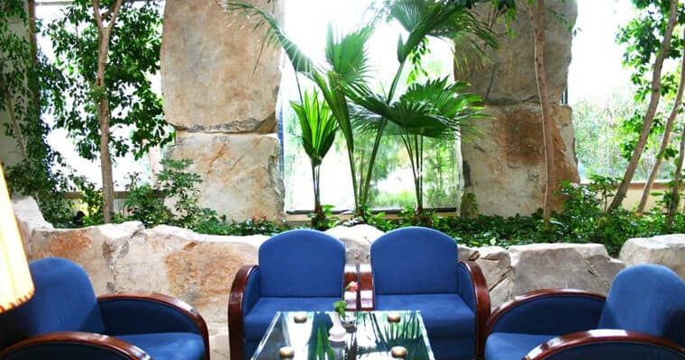 Tunisia Lodge Interdit aux célibataires — 1